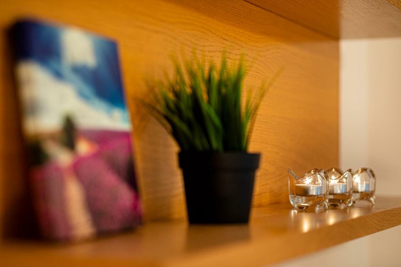Dzirnavu Street Apartment In City Center 리가 외부 사진