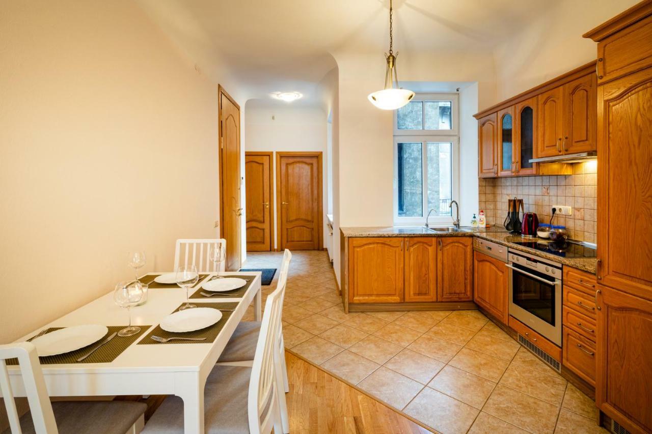 Dzirnavu Street Apartment In City Center 리가 외부 사진